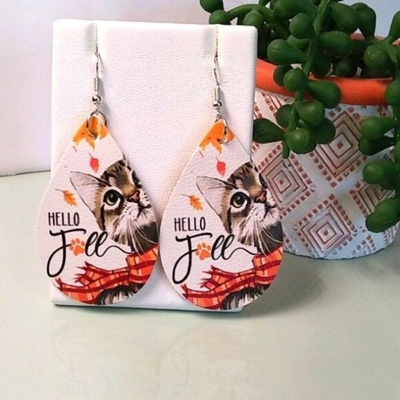 Hello Fall Cat Teardrop Earrings - Picture 1 of 2